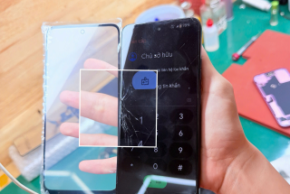 Ép Kính Samsung S24 Ultra Cần Thơ Uy Tín - Tiết Kiệm Chi Phí, Giữ Màn Hình Zin