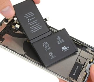 Thay pin iPhone (chai pin, pin ảo, sập nguồn)