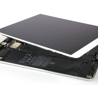 Thay màn hình iPad